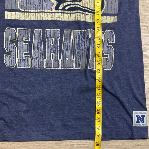 Seattle Seahawks NFL Team Apparel Blue Graphic‎ Tee XL - Picture 9 of 10